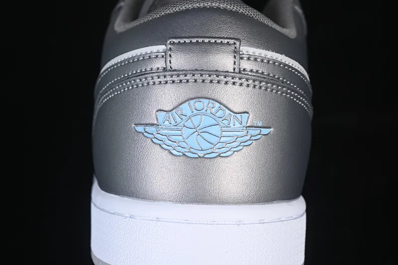 All Categories Air Jordan Jordan Series Basketball Shoes Air Jordan 1 Low Air Jordan 1 Low AJ1 Joe 1 Space Silver Retro Culture Leisure Sports Shoes HV4398-014
